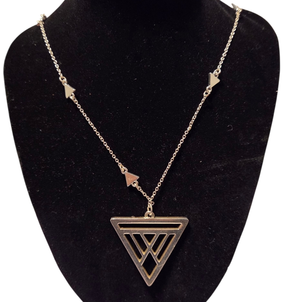 Canadian Made Silver Tone Geo design Long Necklace From FOXY